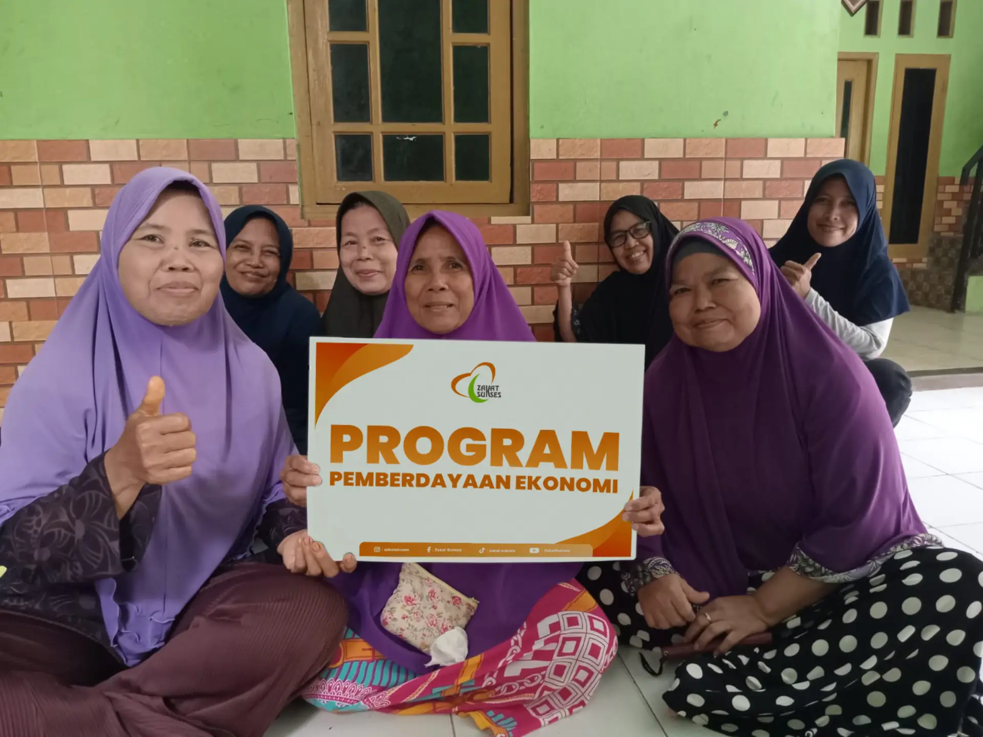 Berita dan Kegiatan Zakat Sukses — mock-up-2